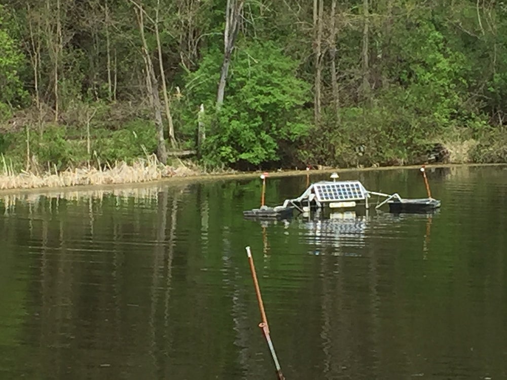 Menomonie uses a solar-powered aerator to help control blue-green algae in Wolske Bay.