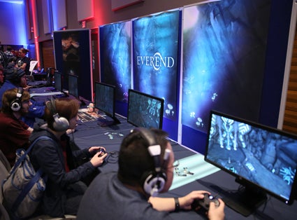 Students play Everend during a game expo on campus. 