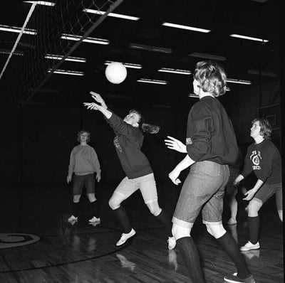 UW-Stout students play intramural volleyball in 1965.
