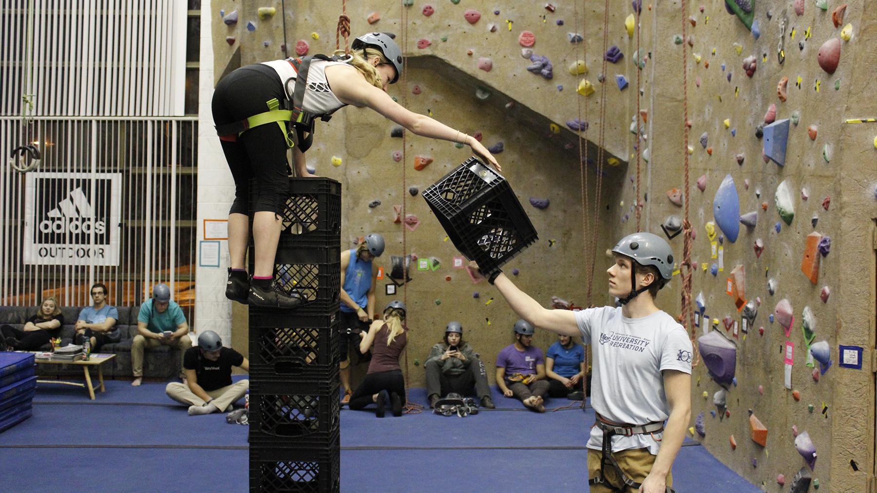 Full Width Crate Stacking