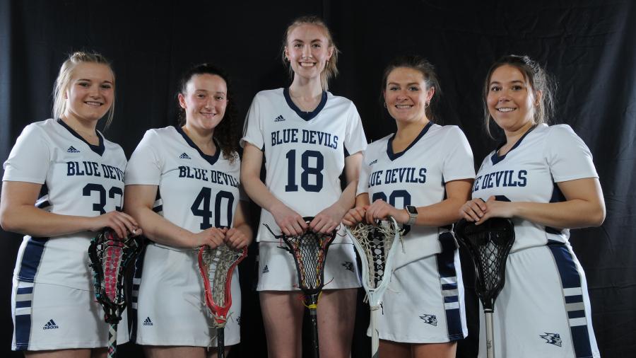 UW-Stout women's lacrosse team picture