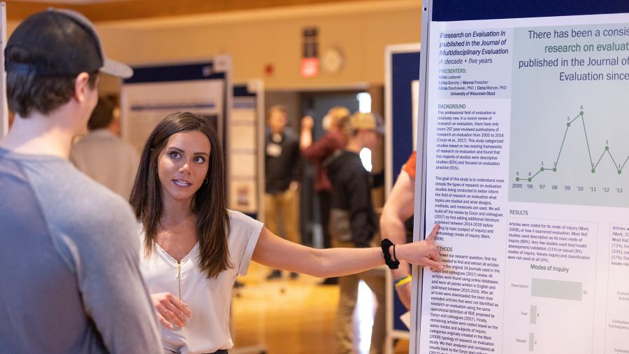 Nikki Latterell, a 2022 senior from Hugo, Minn., majoring in psychology, presented research at the 2022 Research Day.