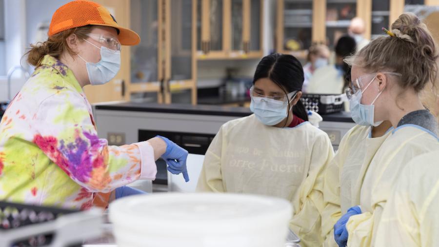 Sarah Loreth with students in the Cadaver Lab