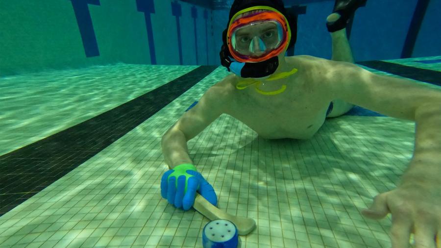 Luke Bousley, underwater hockey