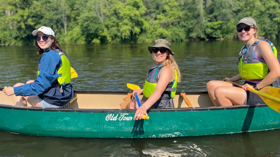 LAKES 2023 students on a canoe trip