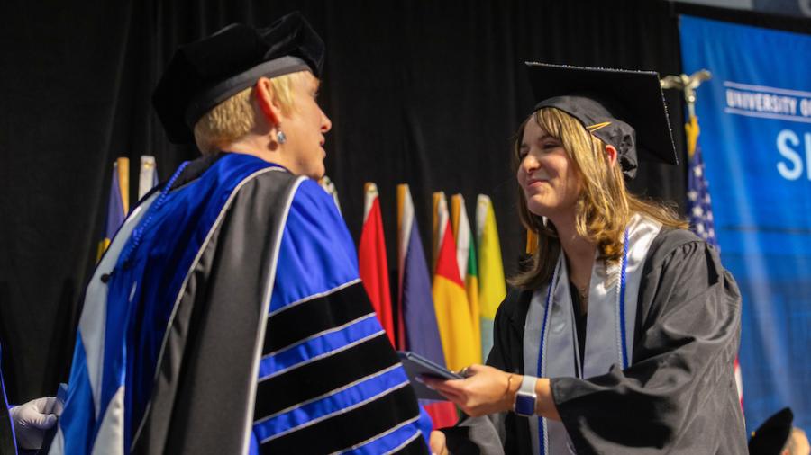 Inspiring grad Genevieve Czaplewski