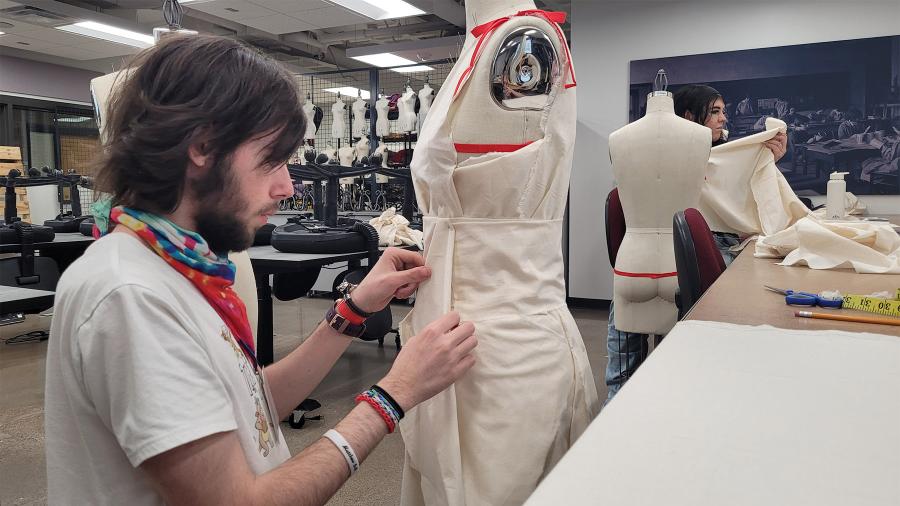 STEAM camp, fashion track
