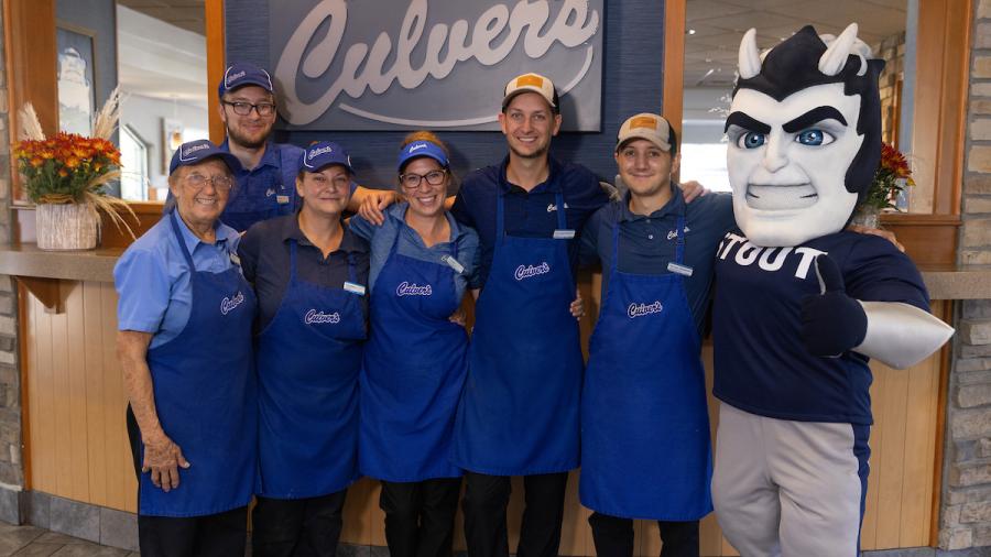 Menomonie Culver's team and Blaze the Blue Devil