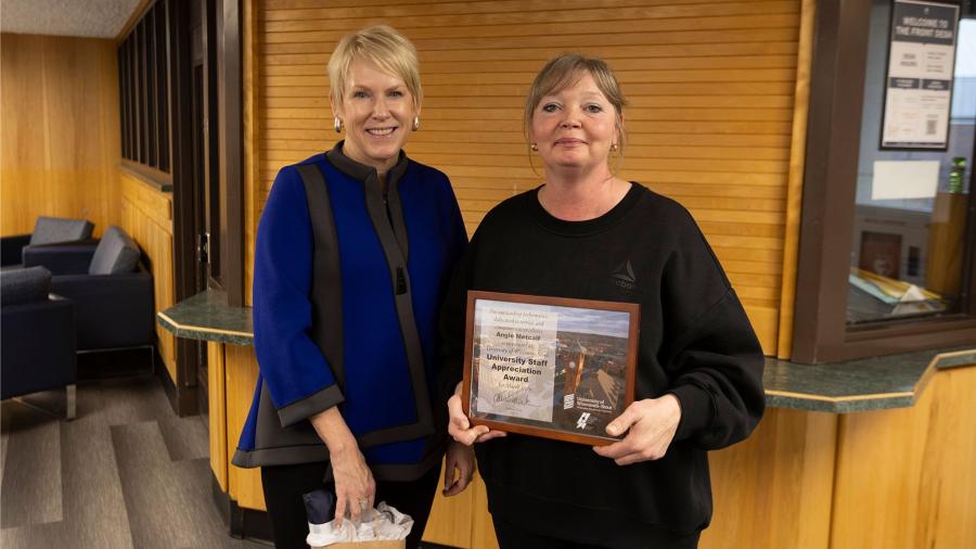 Angie Metcalf and Chancellor Katherine Frank