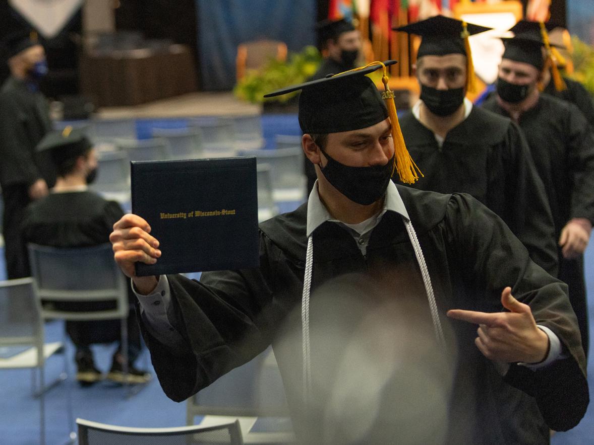 Commencement University of Wisconsin Stout