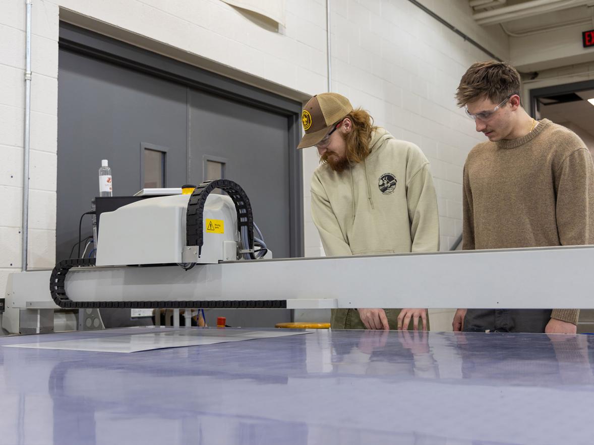 UW-Stout’s packaging program ranks among top 10 in national listings for its polytechnic approach Featured Image