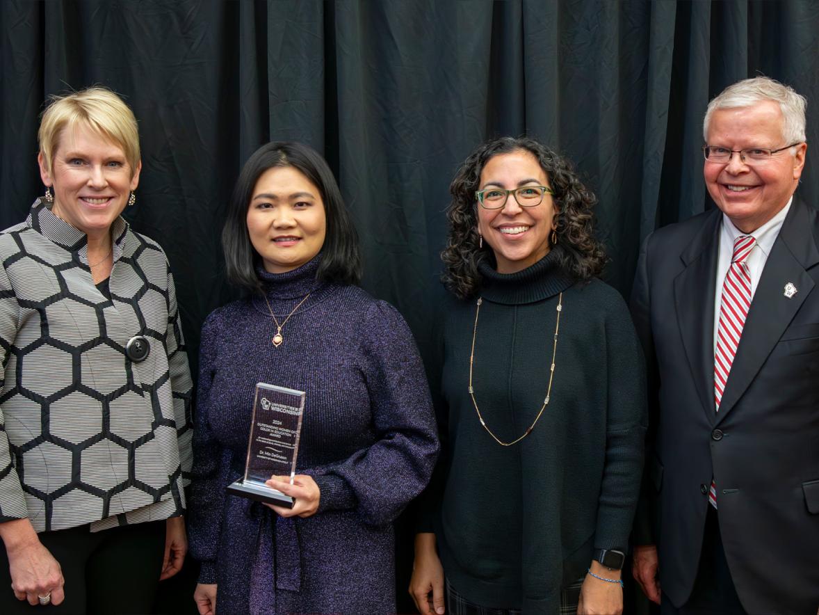 Min DeGruson with her UW award