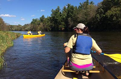 Stout Adventures student canoe trip.