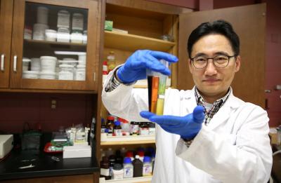 Food science and technology Program Director Taejo Kim in a food safety workshop.