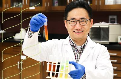 Taejo Kim, Assistant Professor, is photographed in a food science laboratory