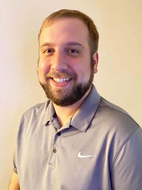 Online management student Elijah Zimmerman.