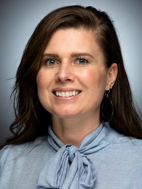 Study Abroad Advisor Chela Cea.
