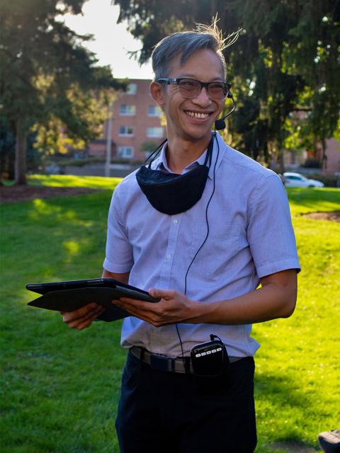 Director Jerry Hui conducts the Chamber Choir, Sept. 2021. Photo by Mitch Rudolph, video production student.