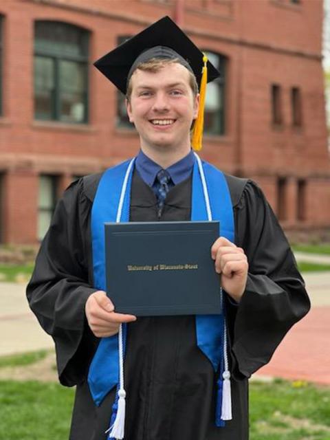 Nathan Thompson, commencement, 4