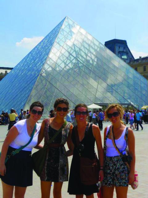 Students at the Louvre Museum, Paris, France